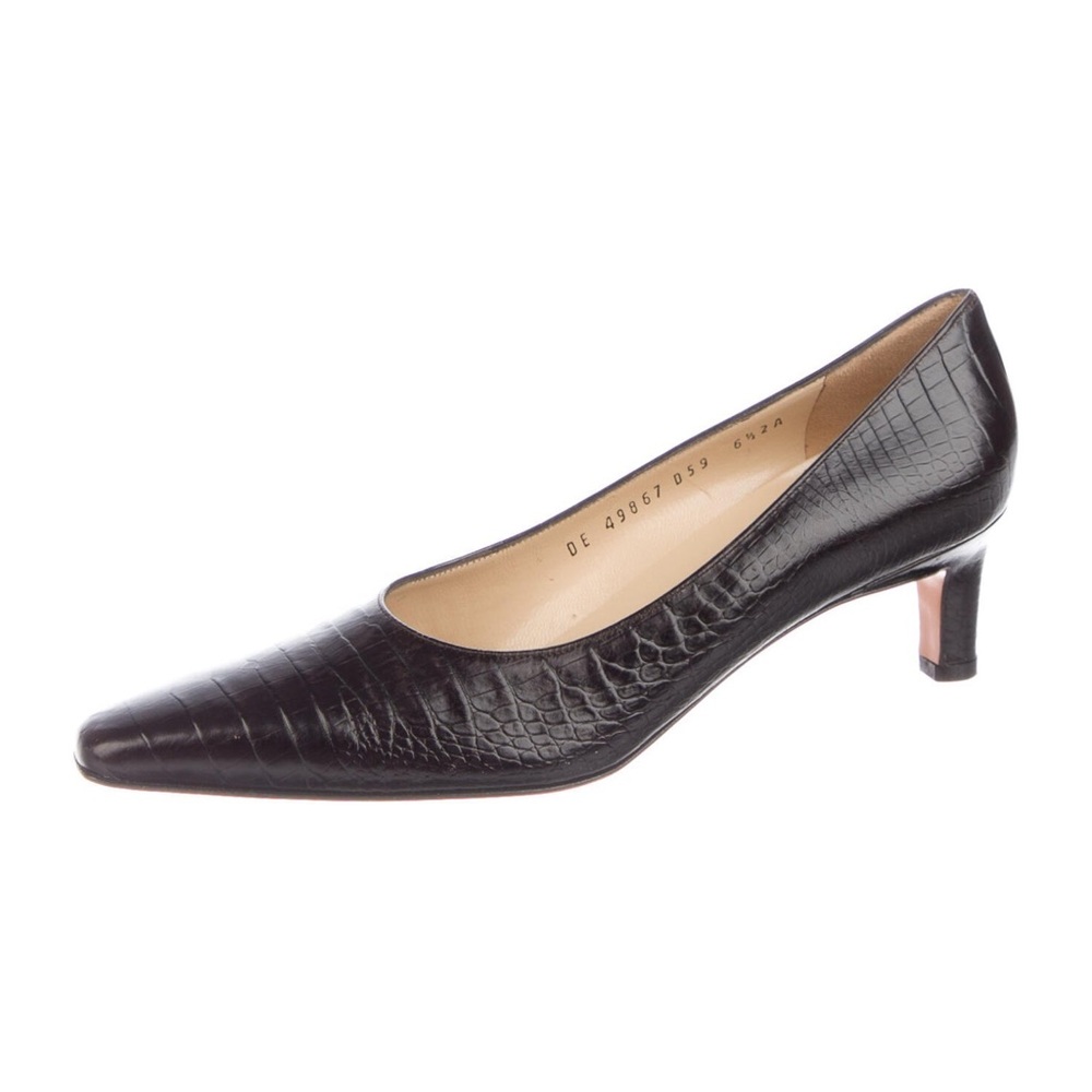 SALVATORE FERRAGAMO Leather Pumps size 9 1/2A